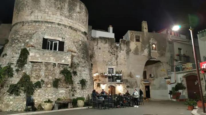 Casa Vacanze Flora Peschici Bagian luar foto
