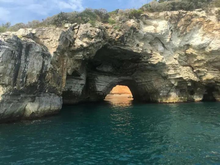 Casa Vacanze Flora Peschici Bagian luar foto