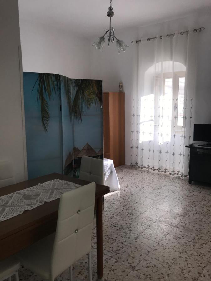 Casa Vacanze Flora Peschici Bagian luar foto